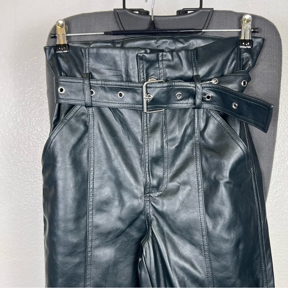 Blank NYC Women’s Black Faux Leather Pants with Belt Size 26 - Picture 2 of 9